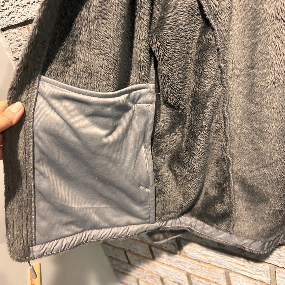 The North Face Osito Fleece Jacket Womens Medium Gray Full Zip Soft High Pile - Picture 7 of 7